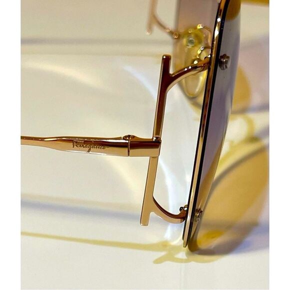 Salvatore FERRAGAMO SF202S Full Rim Extra Large Geometric Frames with Rose Gold main image 8